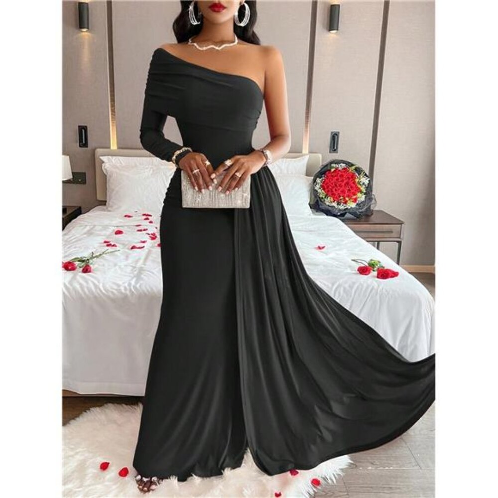 Elegant Asymmetrical Shoulder Long Sleeve Dress